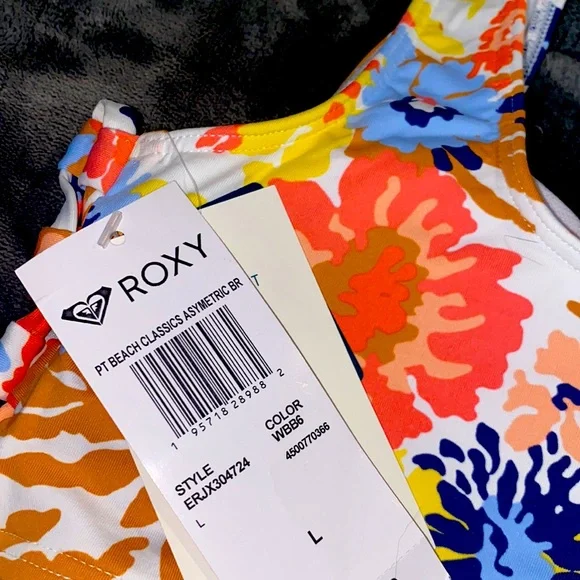 NWT Roxy Bikini Top - Picture 3 of 4
